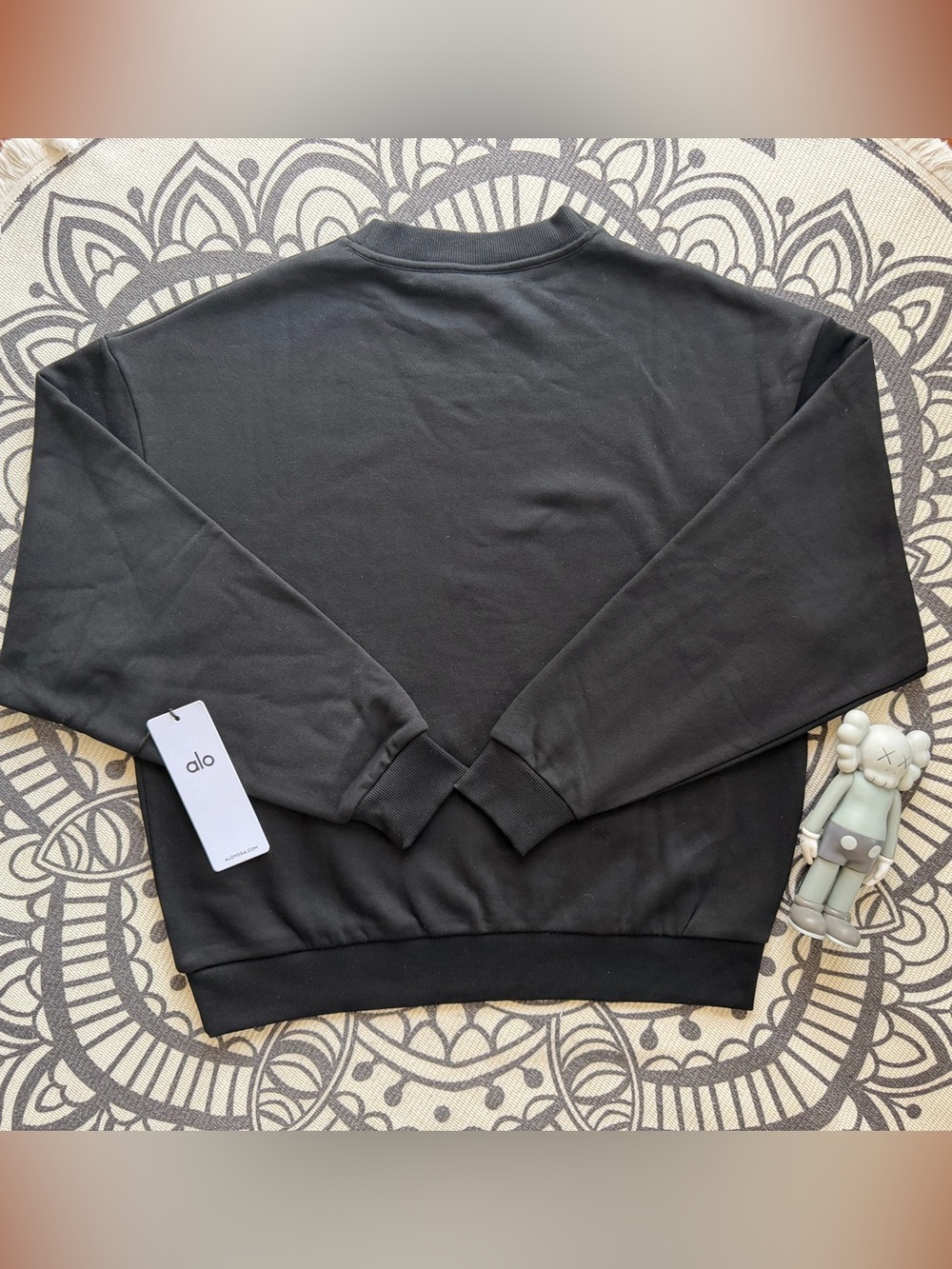 Accolade Crew Neck Pullover- Black - Picture 3 of 5